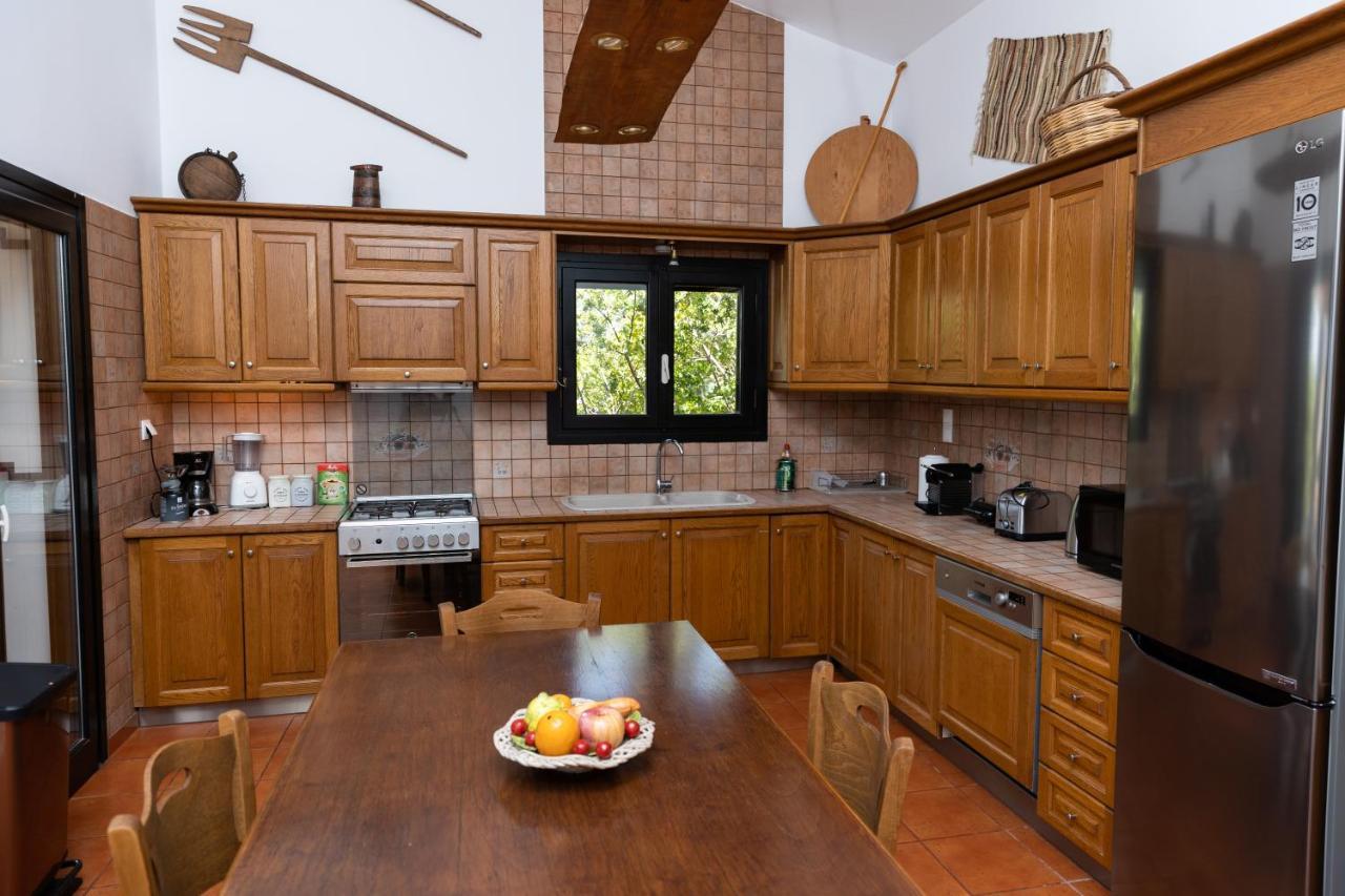 Kouvelia Country Home Luxury Villa Rental Nerotriviá Eksteriør bilde