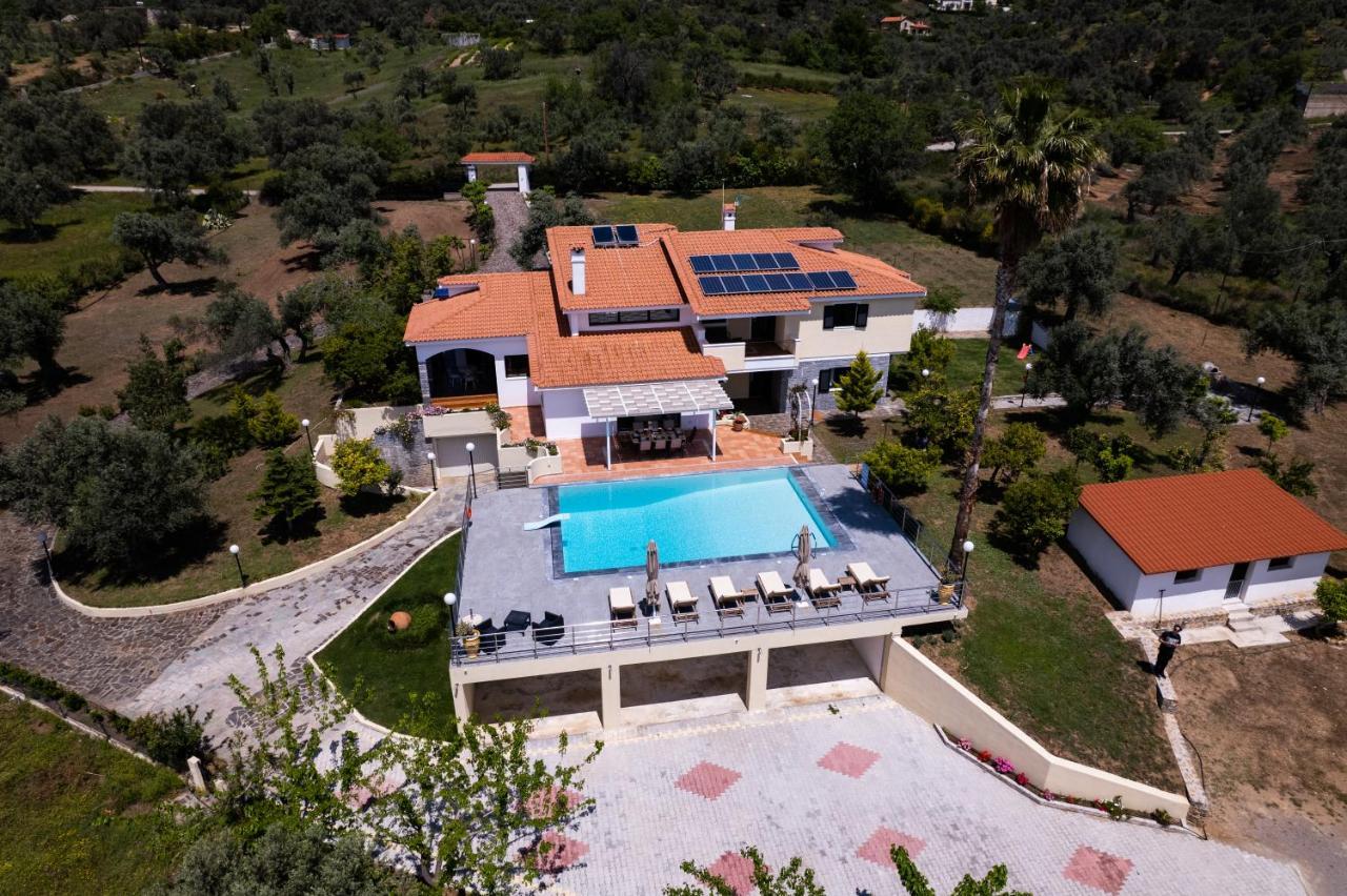 Kouvelia Country Home Luxury Villa Rental Nerotriviá Eksteriør bilde