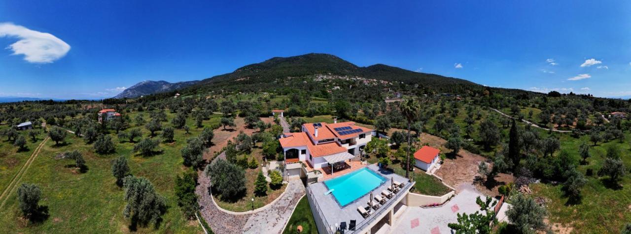 Kouvelia Country Home Luxury Villa Rental Nerotriviá Eksteriør bilde
